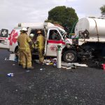 Aumenta a tres el número de fallecidos por el choque de una ambulancia contra una pipa en la carretera Morelia-Pátzcuaro