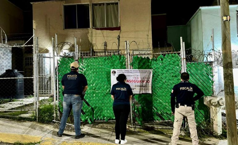 Recupera FGE motocicleta y vehículo tras catear un inmueble en el fraccionamiento Galaxia, en Tarímbaro
