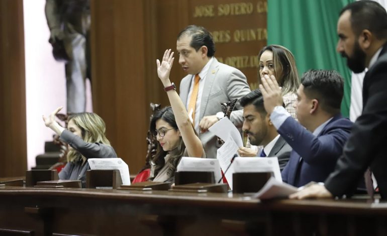 Aprueba 76 Legislatura iniciativa ciudadana en materia de Entidades Paraestatales