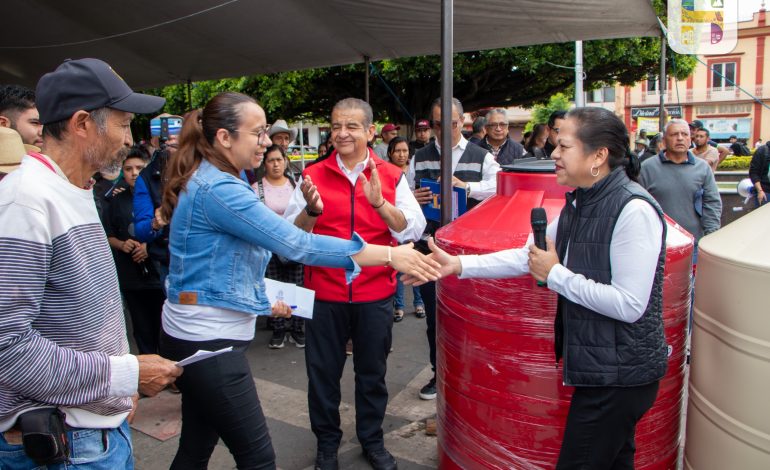 Jeovana Alcántar, a través de la Dirección de Desarrollo Social, llevó a cabo la Séptima entrega de Apoyos Sociales.