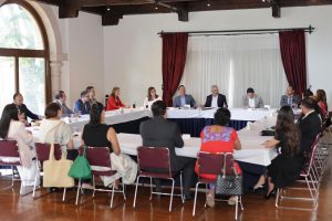 Reiteran Bedolla y magistrados electos compromiso por una justicia más humanista.<br>