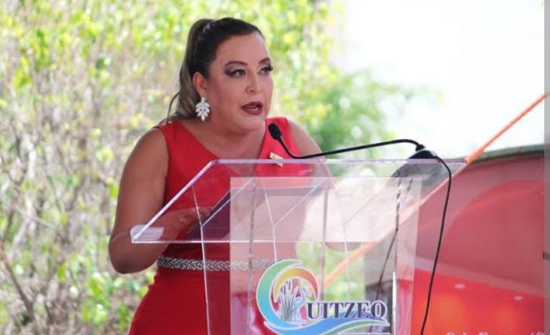 Atacan a Alcaldesa de Cuitzeo y sus Escoltas en Restaurante.