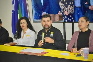Dirigente del PRD en Michoacán respalda a Torres Piña para la Fiscalía General del Estado