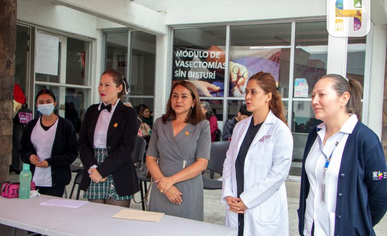 Autoridades Municipales y de Salud, inauguraron las Jornadas de Mastografía en el Centro de Salud.