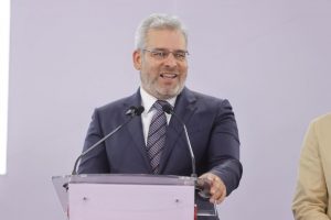 Jalo x las Mujeres de Carín León, combatirá pobreza menstrual en Michoacán.