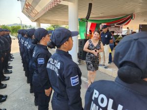 Instituto de formación policial de Michoacán extiende modelo de capacitación a otros estados