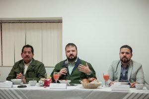 Atención permanente del Gobierno de Michoacán a víctimas del 15-S: Segob