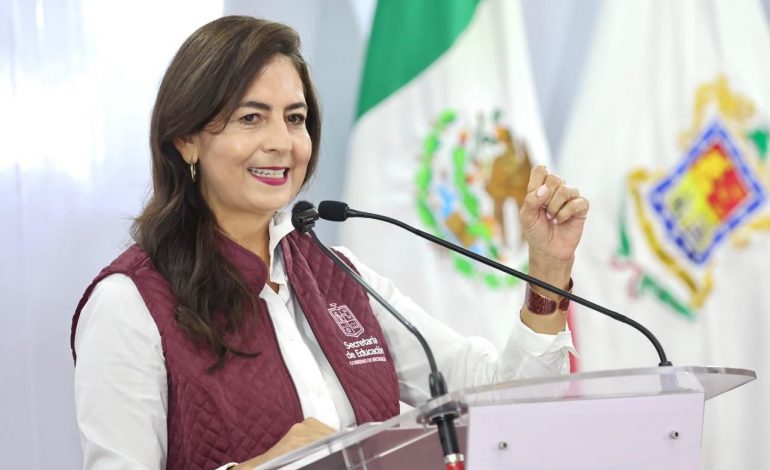 Arrancará entrega de guitarras a secundarias el 28 de octubre: Gabriela Molina
