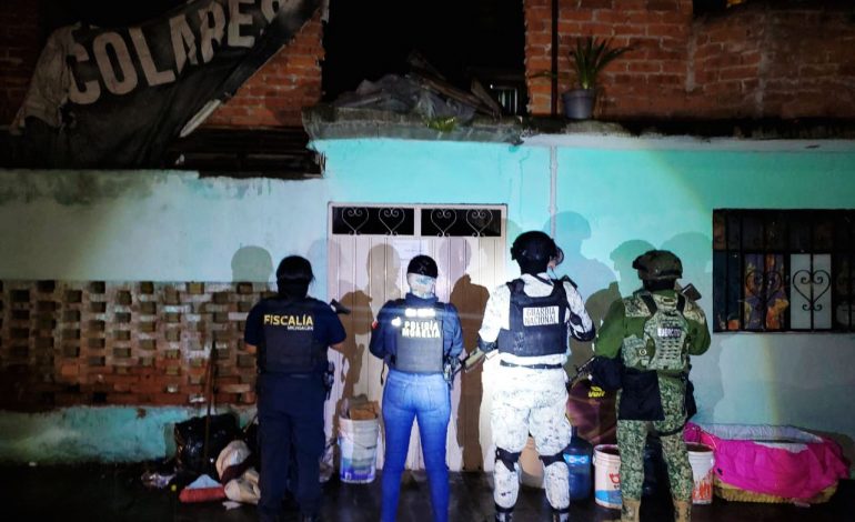 Fiscalía General catea inmueble en la colonia Buenavista de Morelia y asegura más de 700 dosis de narcótico