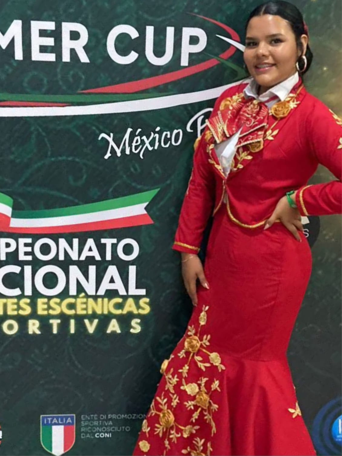 Alumna del Cecytem San Lucas gana medalla de plata en concurso nacional de canto