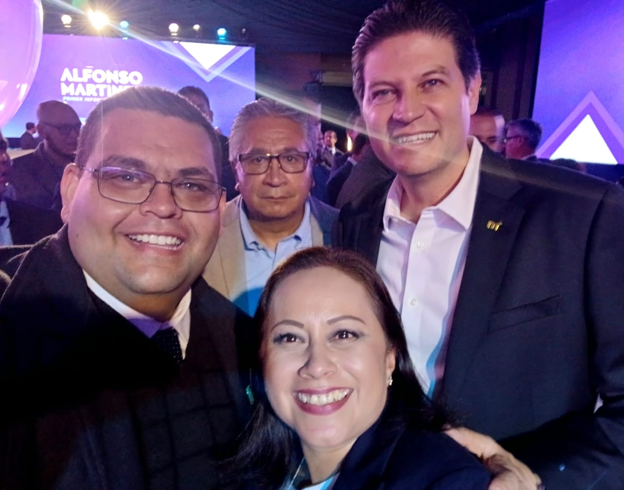 Dirigente del PAN en Hidalgo asiste a Primer Informe de Alfonso Martínez