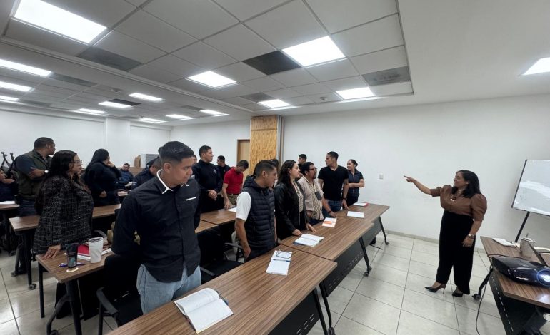 FGR IMPARTE CAPACITACIÓN SOBRE INFORME POLICIAL HOMOLOGADO A PERSONAL MINISTERIAL Y POLICIAL DE DIVERSAS INSTITUCIONES