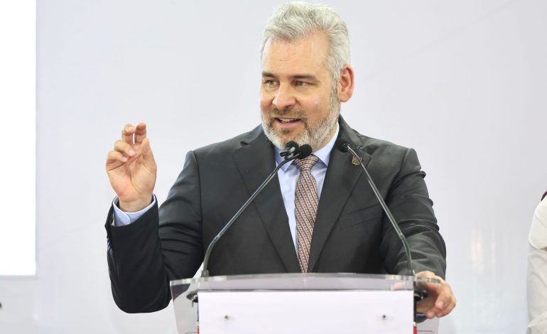Persecución a migrantes ocasiona pérdida de empleo en EUA: Bedolla