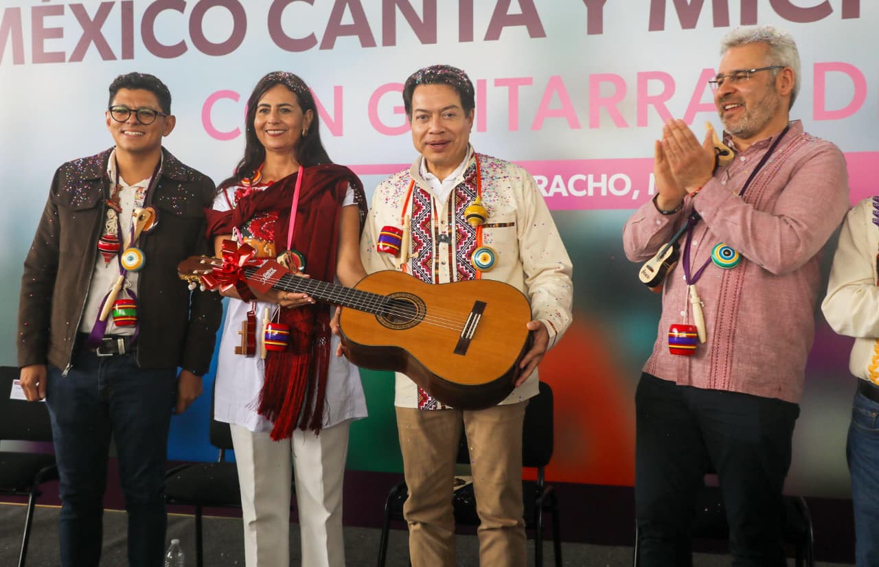 Nuevo programa de guitarras impulsa una cultura de paz: Gabriela Molina