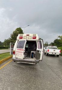 Choque en El Polvorín deja a un motociclista gravemente herido.