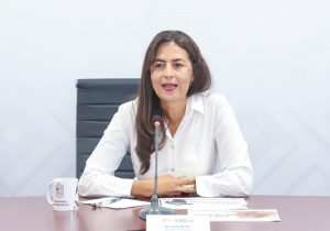 Presenta Gabriela Molina lista sugerida de útiles escolares para el ciclo 2025-2026