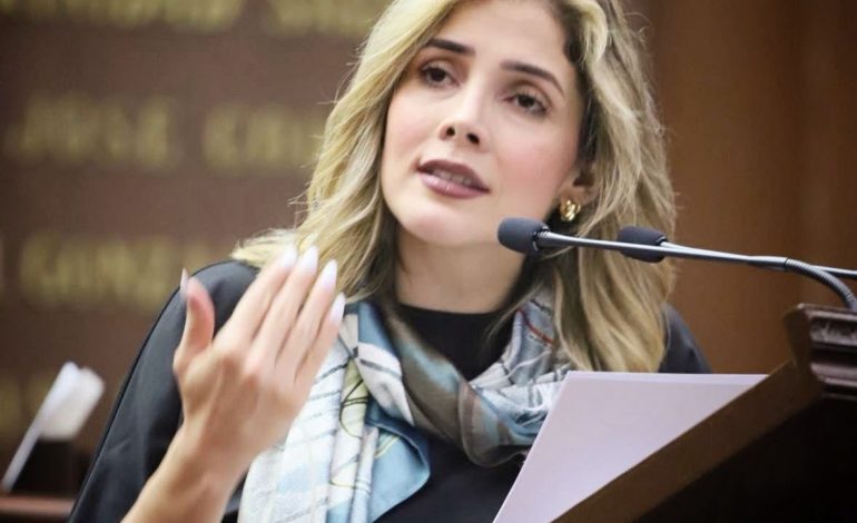 Convoca Brissa Arroyo a construir la paz de forma conjunta sociedad y gobierno