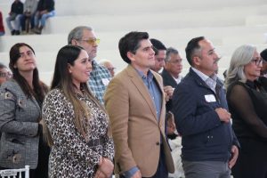 Toño Ixtláhuac asiste al primer informe de gobierno de la presidenta de Angangueo, Maestra María Hilda Domínguez García