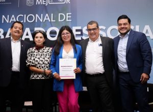 SSM reconoce labor de las y los trabajadores sociales en el sector salud