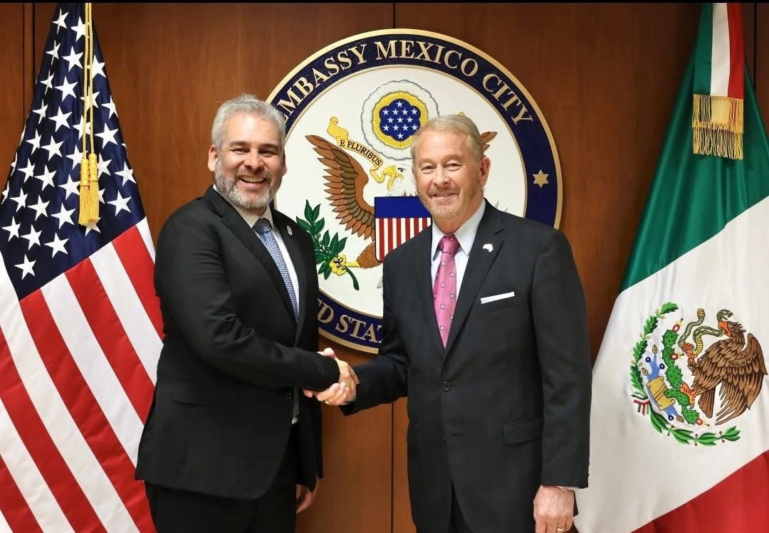 Bedolla y embajador de EUA acuerdan cooperación y trabajo conjunto.