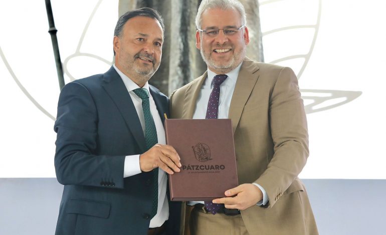 Pátzcuaro, en la agenda de proyectos insignia del Gobierno de Michoacán: Bedolla.
