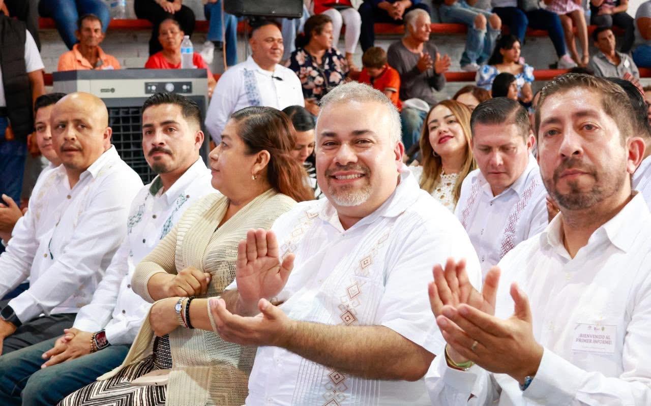 Morena resalta avances de alcaldes de la 4T en Michoacán.