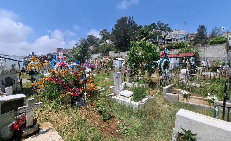 Preservar la Memoria: Un Llamado a la Colaboración en el Panteón “San Carlos”