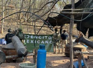 Defensa localiza y desmantela laboratorio clandestino en Turicato: SSP.