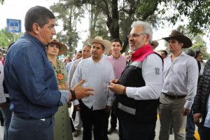 Supervisa Bedolla segunda fase de obras en Paseo de la Revolución, en Uruapan.