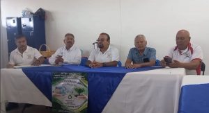 Estudiantes de secundaria lideran campaña para sembrar 10 mil árboles en Zitácuaro.