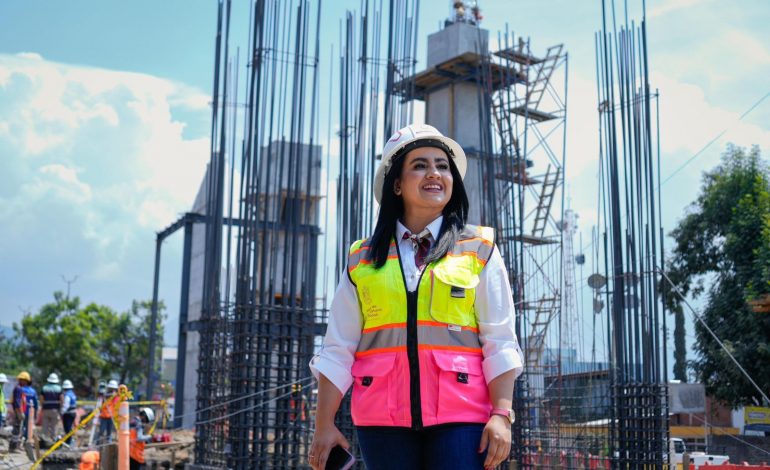 Teleférico de Morelia se pintará con murales urbanos: Gladyz Butanda.