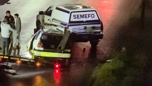 Fatal volcadura en Morelia deja tres jóvenes sin vida y  tres más resultaron lesionados.