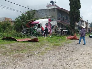 Gobierno de la Heroica ofrece apoyo a familiares y afectados por accidente en la carretera Zitácuaro–Toluca