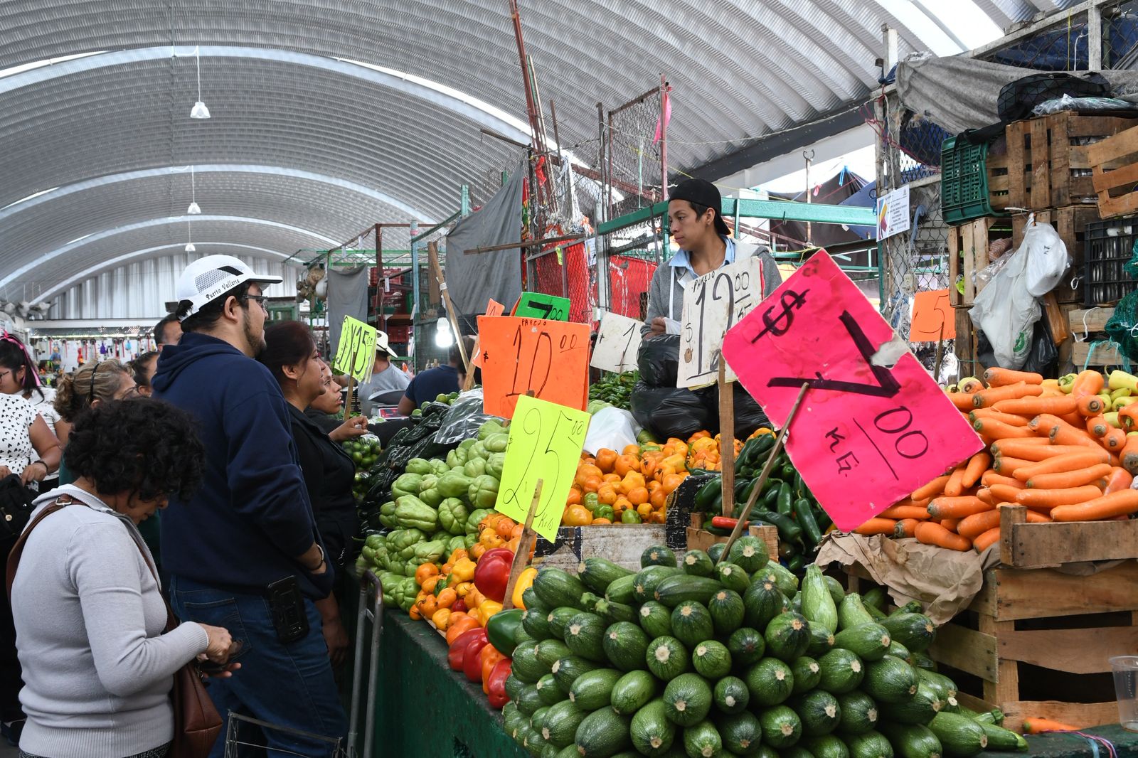 Morelia mantiene precio más bajo en la canasta básica, con 965 pesos: Sedeco