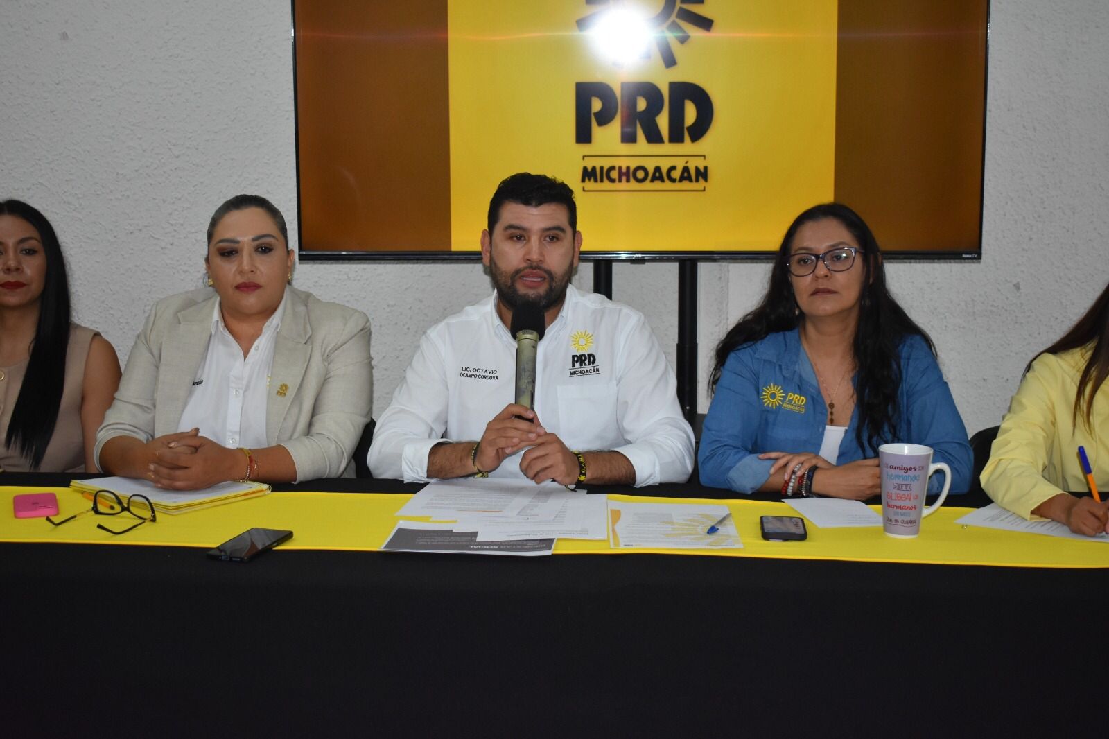 El PRD Michoacán no se subordina a ninguna línea política