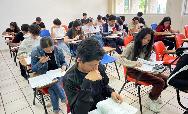Más de 311 mil estudiantes de prepa y universidad en las aulas: Iemsysem