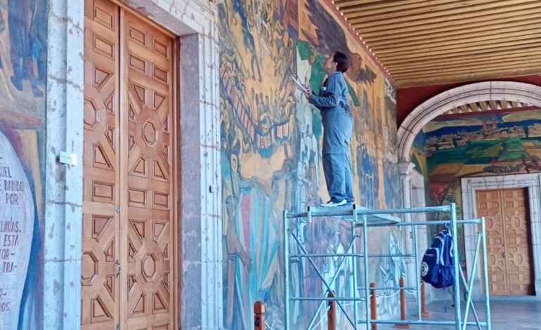 Rescata Secum mural de Alfredo Zalce en Palacio de Gobierno del Estado