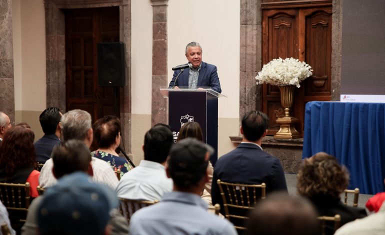 Digitalización de trámites y pagos apoya a la ciudadanía y fortalece transparencia: Luis Navarro