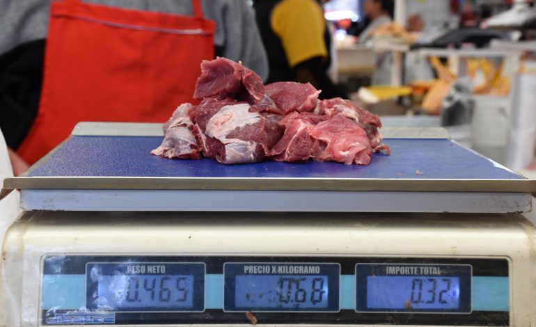 Tianguis de la Feria en Morelia continúa con precio más bajo de la canasta básica: Sedeco