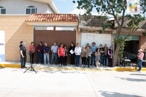 ​Jeovana Alcántar, inauguró la pavimentación de la calle Presa del Bosque de la Colonia Presa de Chávez, en su primera y segunda etapa.