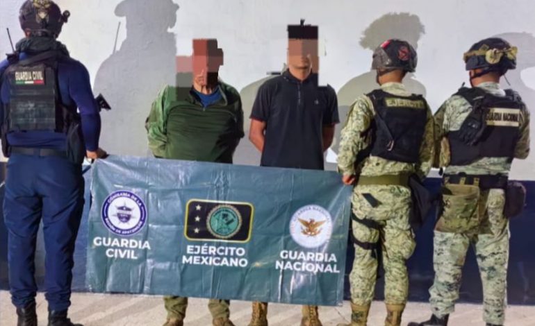 Dos hombres y armas aseguradas en Apatzingán: SSP