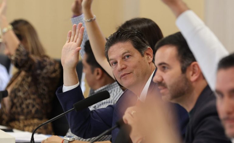 Brinda Alfonso Martínez certeza jurídica para miles de morelianos