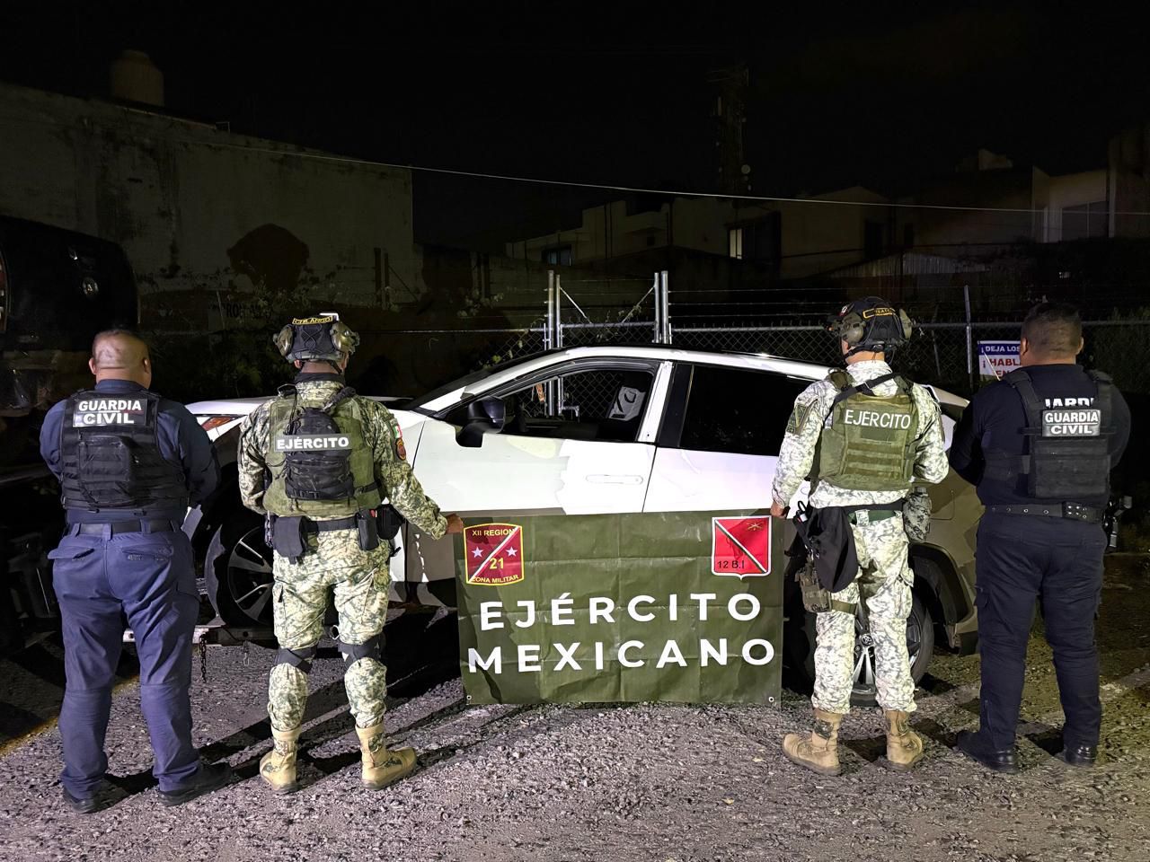 SSP asegura dos armas largas, vehículos y más de 400 cargadores en Quiroga