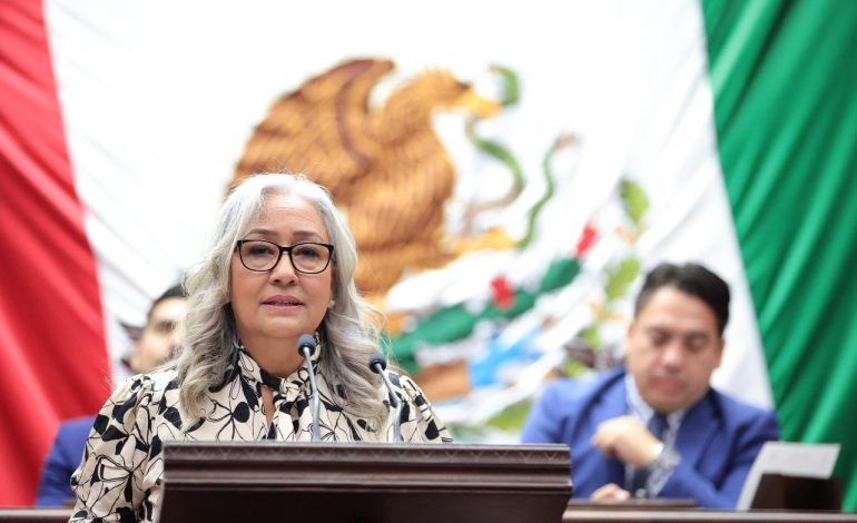 Desde tribuna, Emma Rivera respaldó reformas en materia de Guardia Nacional y Extorsión