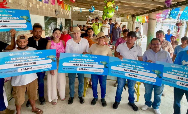 Compesca entrega apoyos por 50 mil pesos a campamentos tortugueros