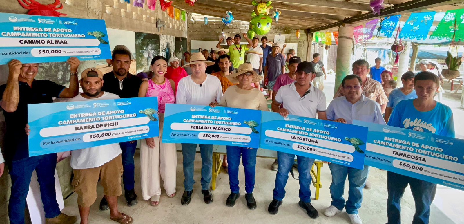 Compesca entrega apoyos por 50 mil pesos a campamentos tortugueros