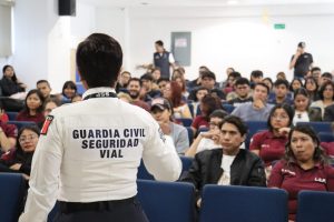 Guardianes Cívicos llegan a la UMSNH para promover la justicia cívica