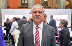 Encuesta de CE Research ubica a Raúl Morón a la cabeza en Michoacán
