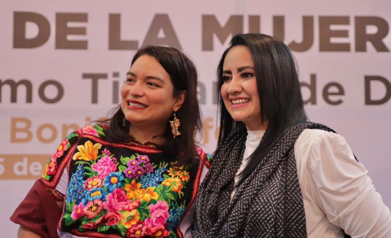 Gobierno y Congreso, obligados a impulsar desarrollo de mujeres indígenas: Gladyz Butanda.
