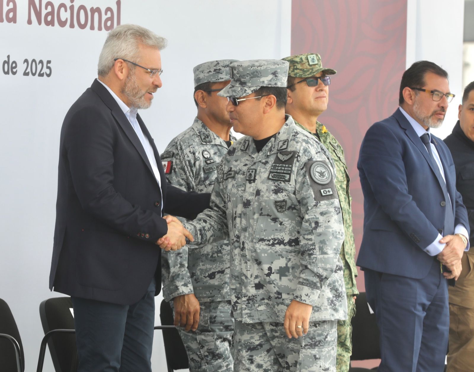 Inaugura Bedolla cuartel regional de la Guardia Nacional en Tarímbaro.